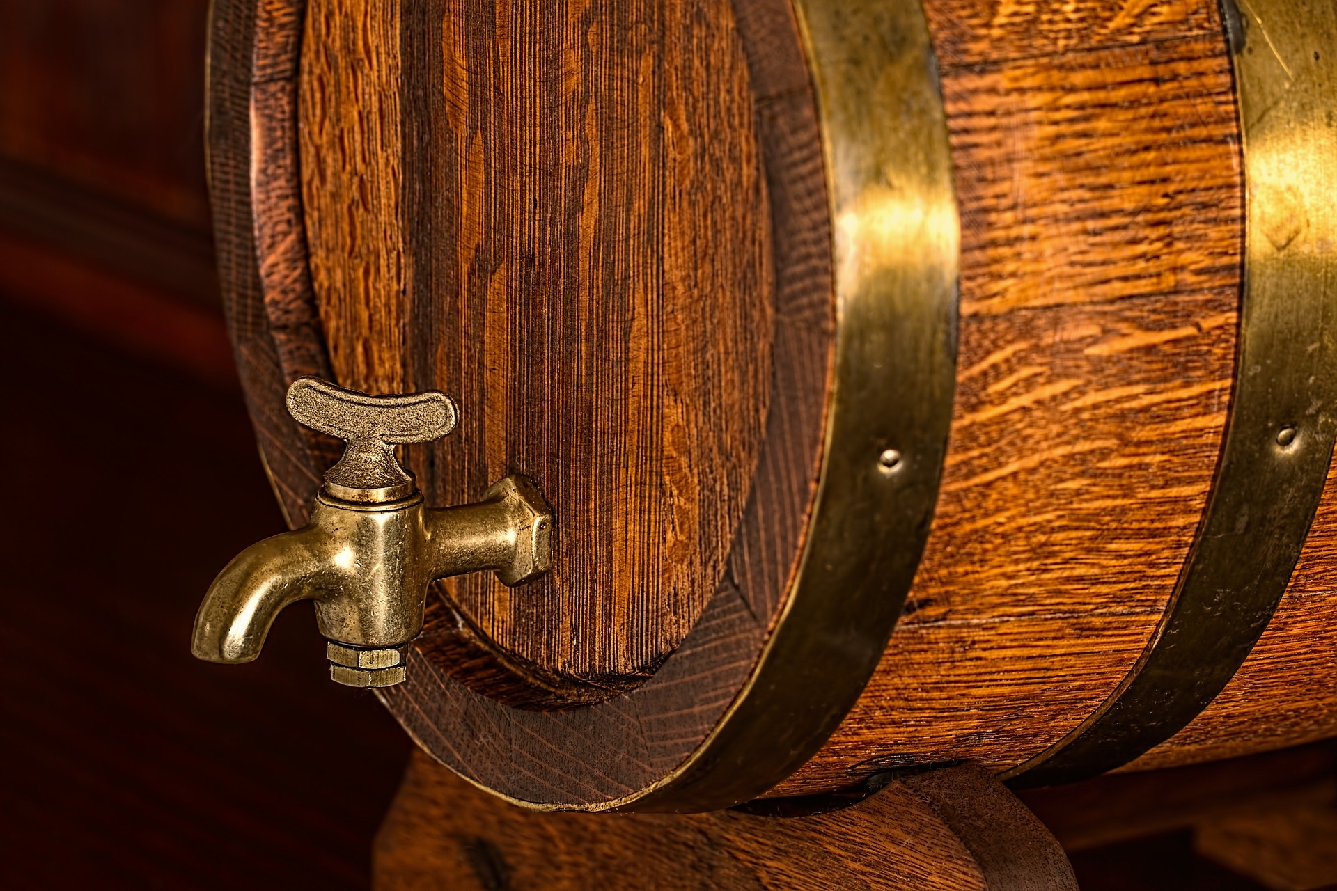 beer-barrel-Steve-Buissinne-Pixabay.jpg